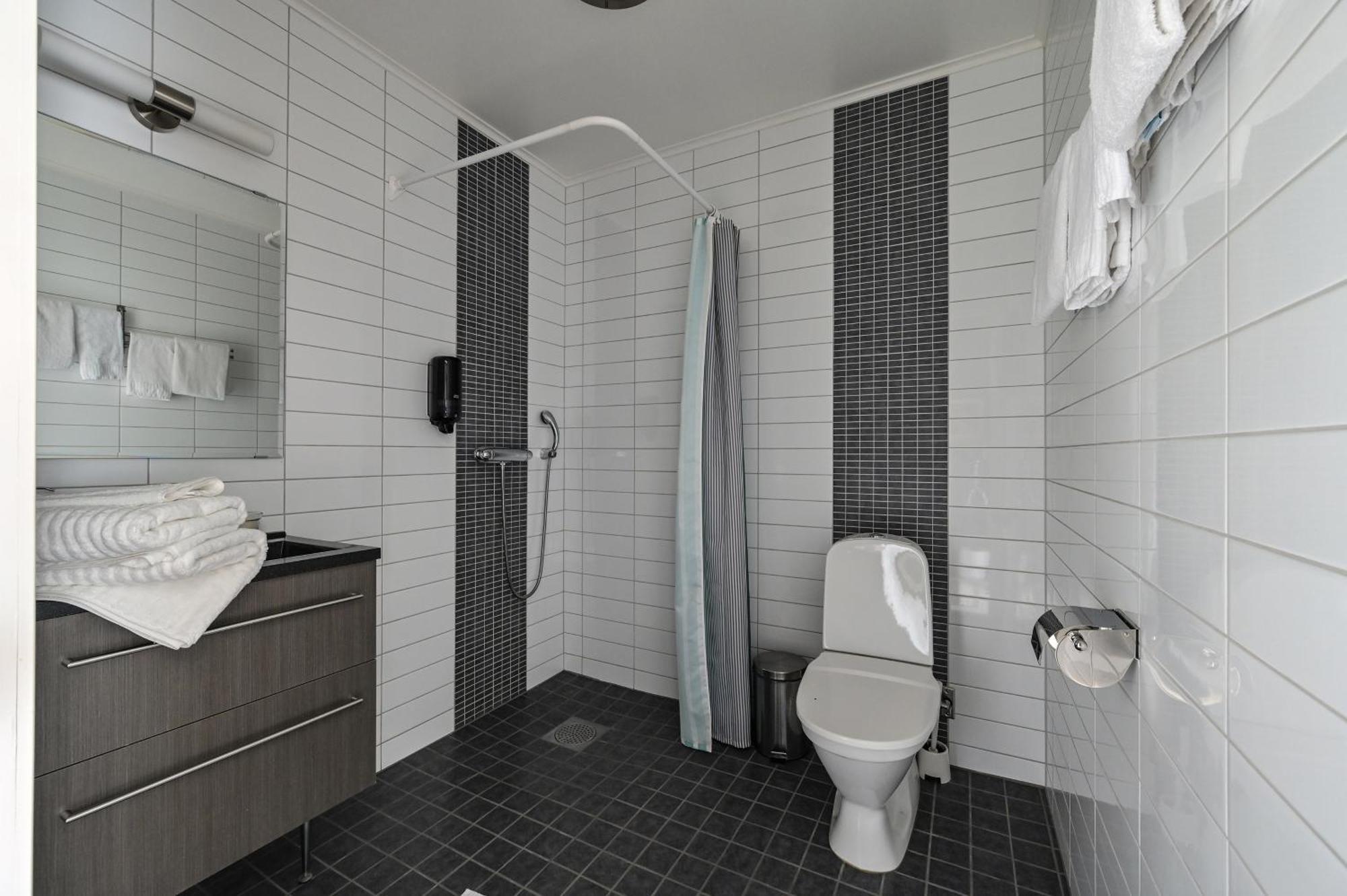Ettsmart Hotell Sollentuna Eksteriør billede