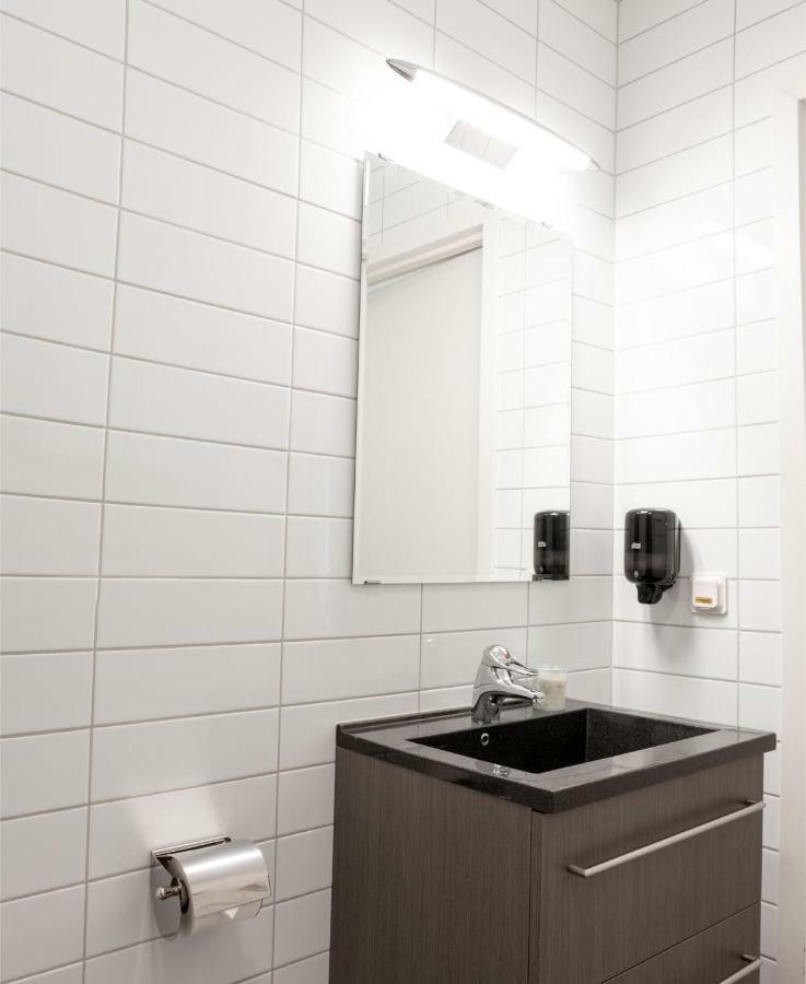 Ettsmart Hotell Sollentuna Eksteriør billede